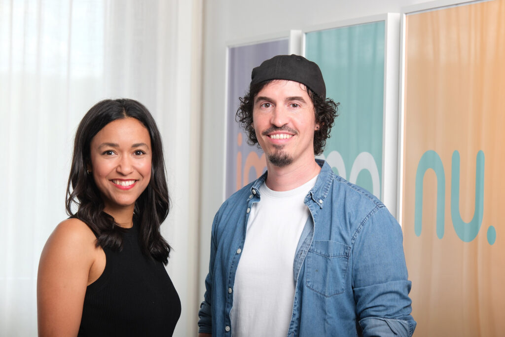 Aufnahme der Gründerin und des CTOs von „Immonu“: Dr. Isatu Waag (links) und Timo Körber (rechts).